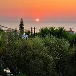 4 Seasons Villa-sea View *