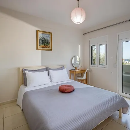וילה 4 Seasons Villa-sea View הרסוניסוס