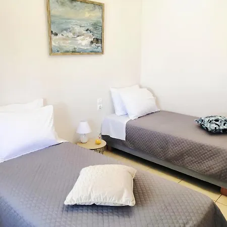 4 Seasons Villa-sea View הרסוניסוס