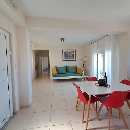 4 Seasons Villa-sea View * Hersónissos