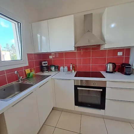 וילה 4 Seasons Villa-sea View